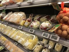 -盒马鲜生(红莲店)