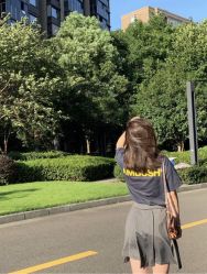 点击看大图 -辛格·潮沙龙
