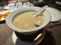 荣记花胶黄鱼羹-新荣记(BFC外滩金融中心店)