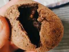 巧克力核桃麻薯球-啊噗吐呦现场烘焙(麦凯乐店)