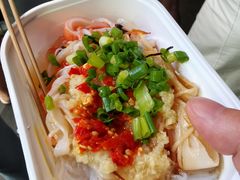 -八一路好吃街(雨田商务大厦店)