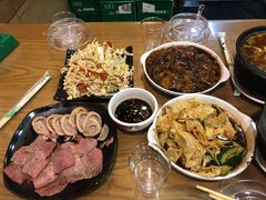 -三鞭一花·独一处·元英砂锅(海光寺店)