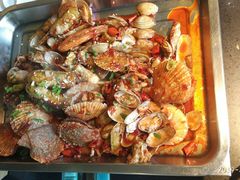 -鸣记脆皮烤鱼·海鲜烤鱼(三八广场店)