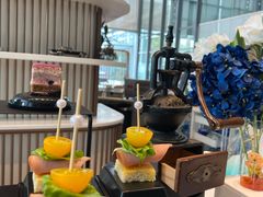 -奔驰上海利星(七宝店)