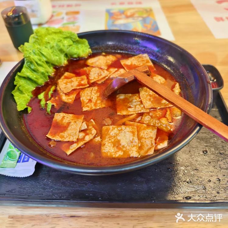 螺蛳鲜香，回味无穷！**