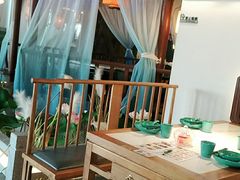 -荷塘秋月·本帮江浙菜(国权路店)