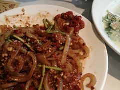 -乔家小院•非遗驴肉•青岛菜(滨河路店)