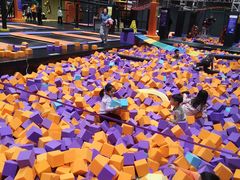 -Tenker Club弹刻极限主题公园 · 蹦床 · 团建 · 生日派对(大关店)