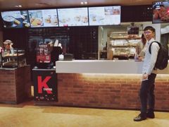 -肯德基(湾畔店)