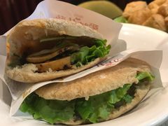 爱情扎萨-一叶一世界·素食餐厅(锦华万达店)