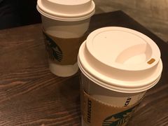 -星巴克臻选(南京金茂览秀城店)