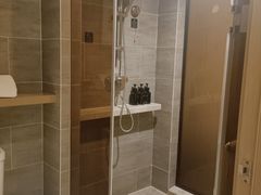 -苏州观前街亚朵酒店