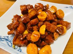 栗子焖肉-钰田大院·碳烤虹鳟鱼·怀柔地道农家菜(雁栖湖店)