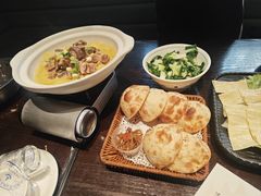 -鱼头泡饭·湖北菜·非物质文化遗产(岳家嘴总店)