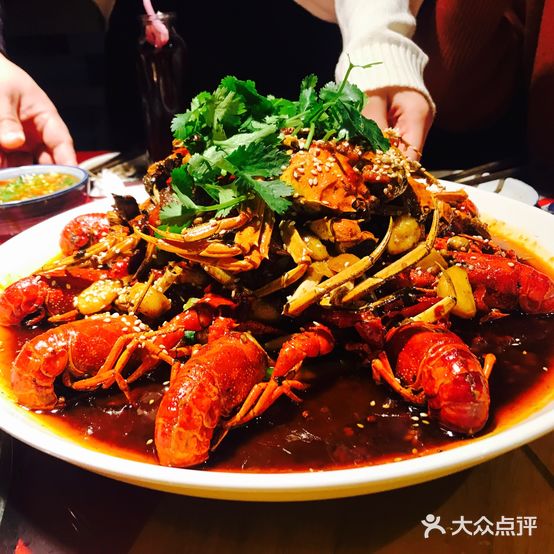 小赖猫毛龙虾川菜馆(农业南路店)