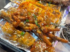 -海盗船. 龙虾烧烤. 酒馆
