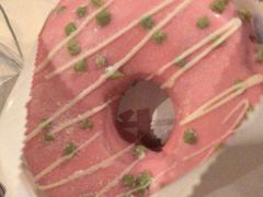 草莓甜甜圈-卡萨米亚动物奶油生日蛋糕(牡丹城店)