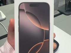 -Apple授权专营店(宝山万达店)