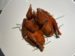 手撕乳鸽-野蔓果·山野菜(西湖景区·龙井茶田店)