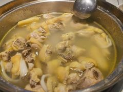 -烹然四季椰子鸡火锅(姚家园万象汇店)