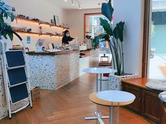 -Line 咖啡(石厦花园店)