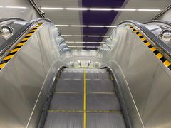 -红土地(地铁站)