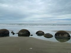 -摩拉基大圆石