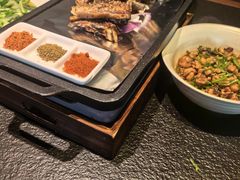-桐湾大院·桐庐菜(滨江店)