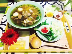 -越弥越南传统美食馆