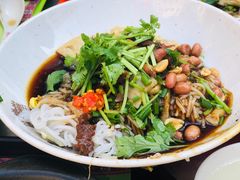 -海口骑楼小吃街