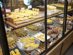 -昆明冠生园·蛋糕·面包(南强街店)