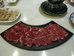 -左庭右院鲜牛肉火锅(浦江欢乐颂店)
