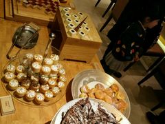 -龙之梦万丽酒店青餐厅