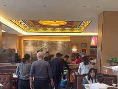 -梅利汴京烤鸭•开封豫菜地标店(东大街店)