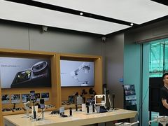 -DJI大疆(深圳华强北曼哈授权体验店)