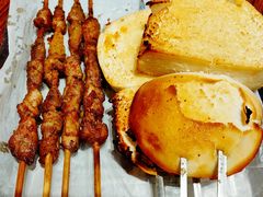 羊肉串-马路牙子地桌烤肉(工体店)
