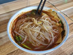 -老字号杨坡红油米线腊汁肉夹馍(东四道巷店)
