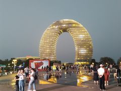 -湖州太湖旅游度假区-月亮广场