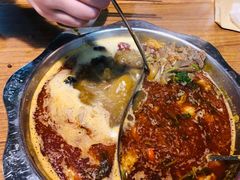 鸳鸯锅底-傣妹火锅(南京东路一店)