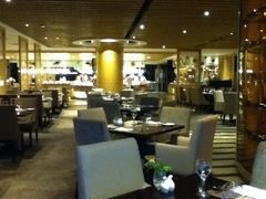 大堂-上海东方佘山翰悦阁酒店·Vie全日制餐厅