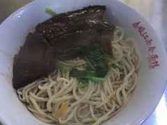 大肉面-泰顺江南春面馆