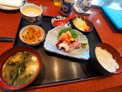 -小山日本料理(兴业太古汇店)