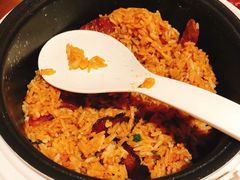 广式腊味电煲饭-粤域茶餐厅