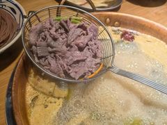 -洱火云南酸菜牛肉火锅(石景山当代商城店)