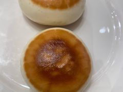 芝麻红糖锅盔-红杏酒家·地道川菜(一品天下店)