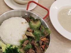 -佰搭果·广式茶餐厅(西华路店)