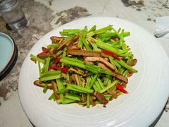 -又见炊烟私房菜(敬亭路店)