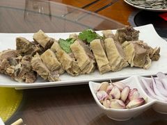 -伊源鼎盛餐饮服务有限公司