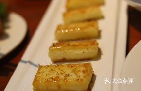 Osmanthus Brown Sugar Crispy Rice Cake