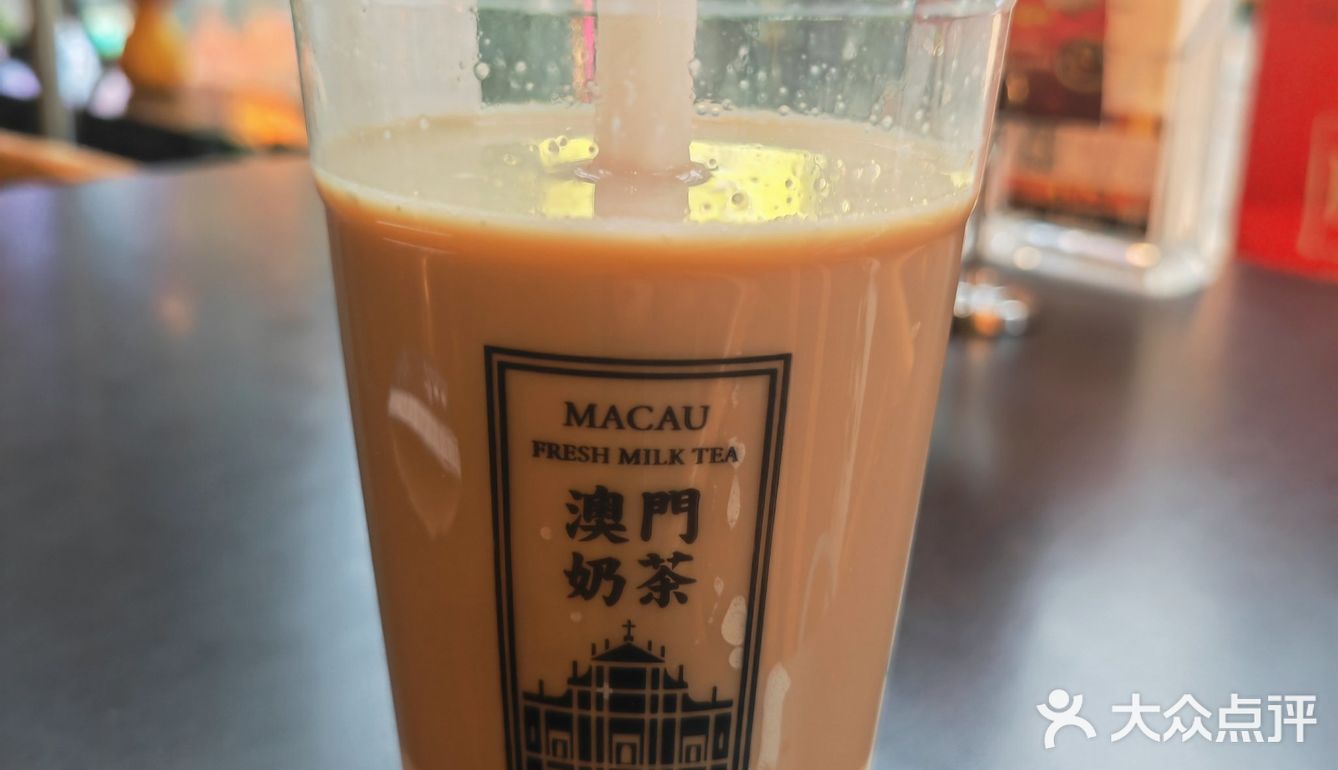 不喝奶茶的我也被这家店圈粉了！[色]